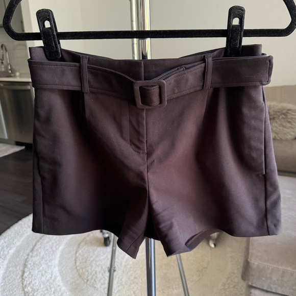 Express Black Shortie High Rise Tailored Shorts Size 6 - Picture 1 of 12